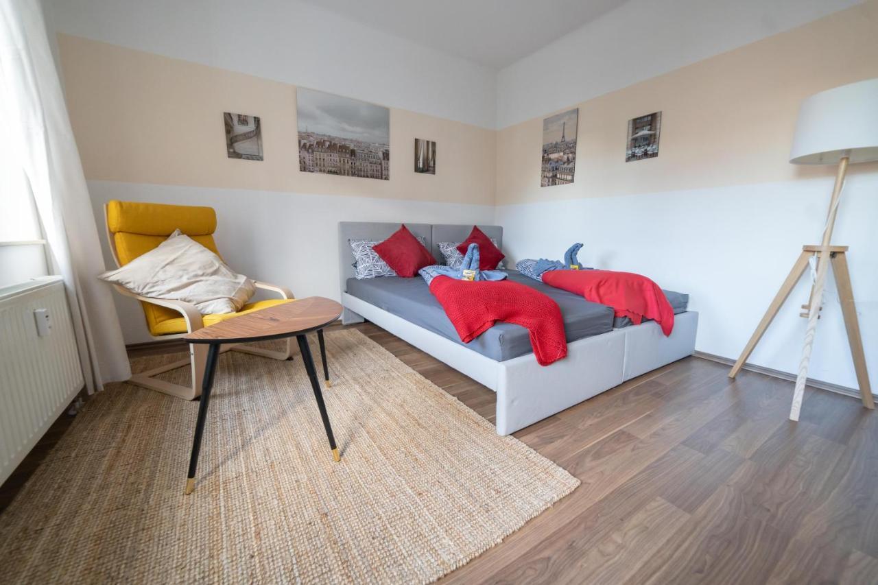 Ferienwohnung Fullhouse - Zwickau - L12 - 2 Single Beds - Nespresso - Smarttv Exterior foto