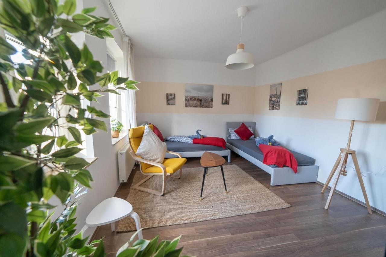 Ferienwohnung Fullhouse - Zwickau - L12 - 2 Single Beds - Nespresso - Smarttv Exterior foto